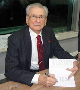 Helio Faraco de Azevedo